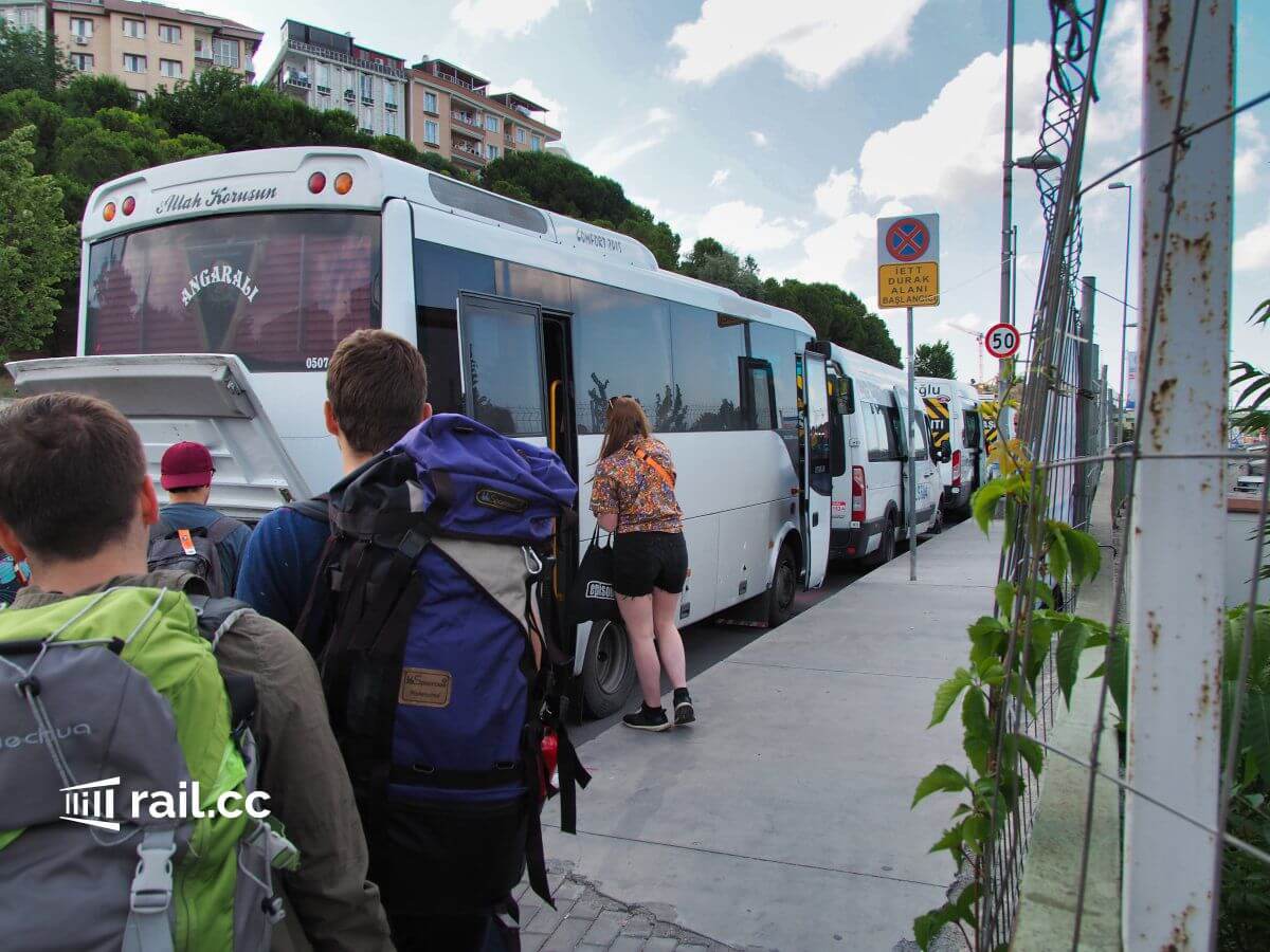 Shuttle buses to Istanbul-Sirkeci