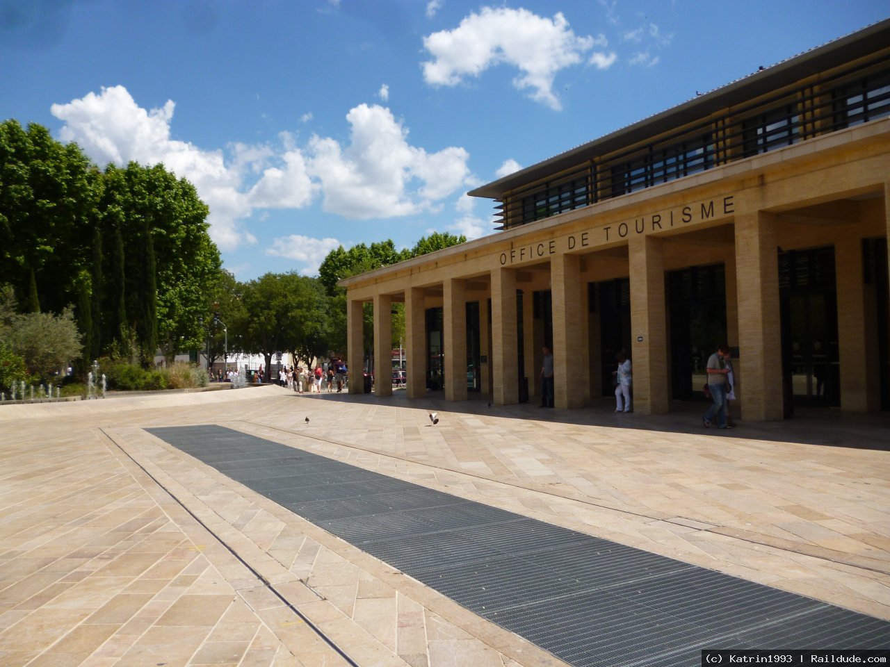 Tourist Information Office in Aix-en-Provence | railcc