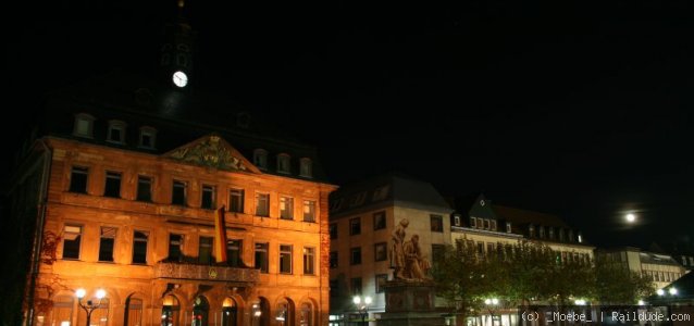 Neustädter Rathaus & Brothers Grimm