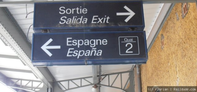 Übergang zu den spanischen Gleisen 