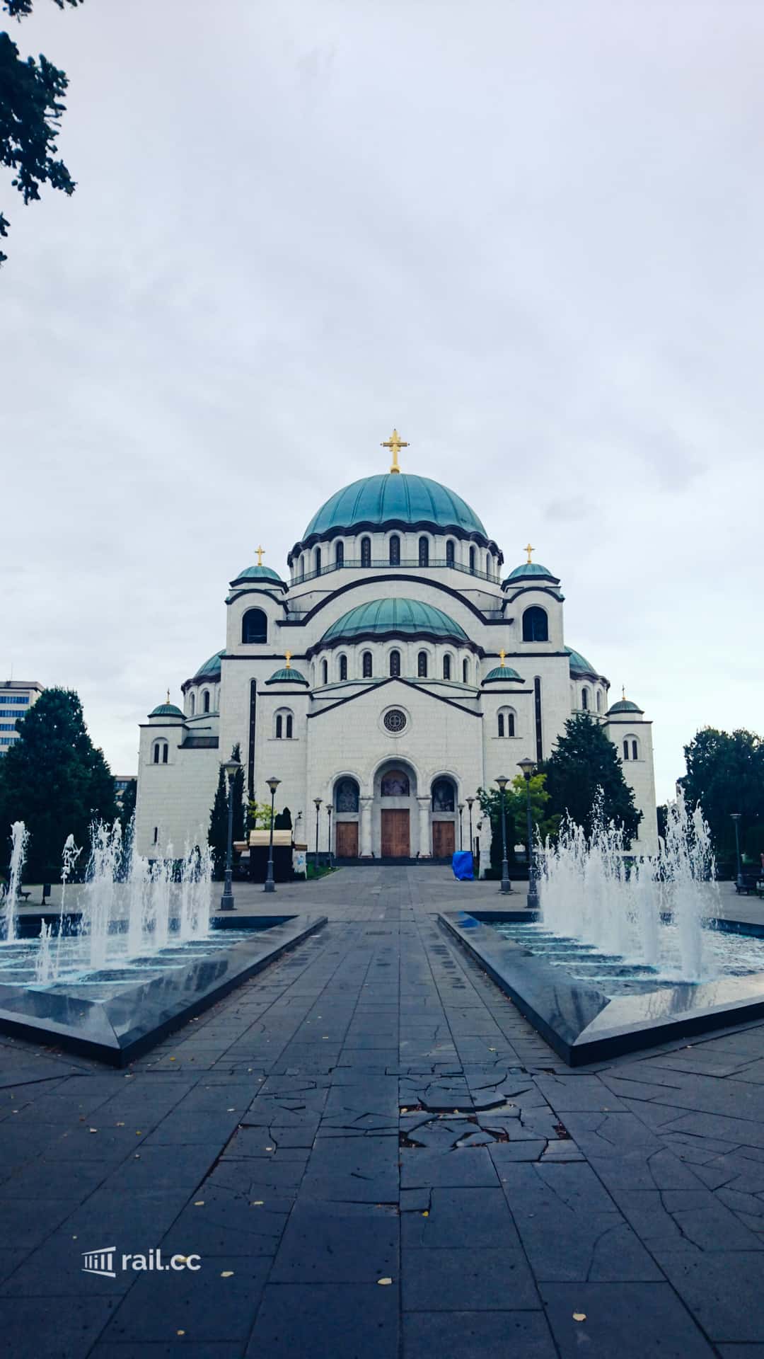 Cathedral of Saint Sava in the early morning