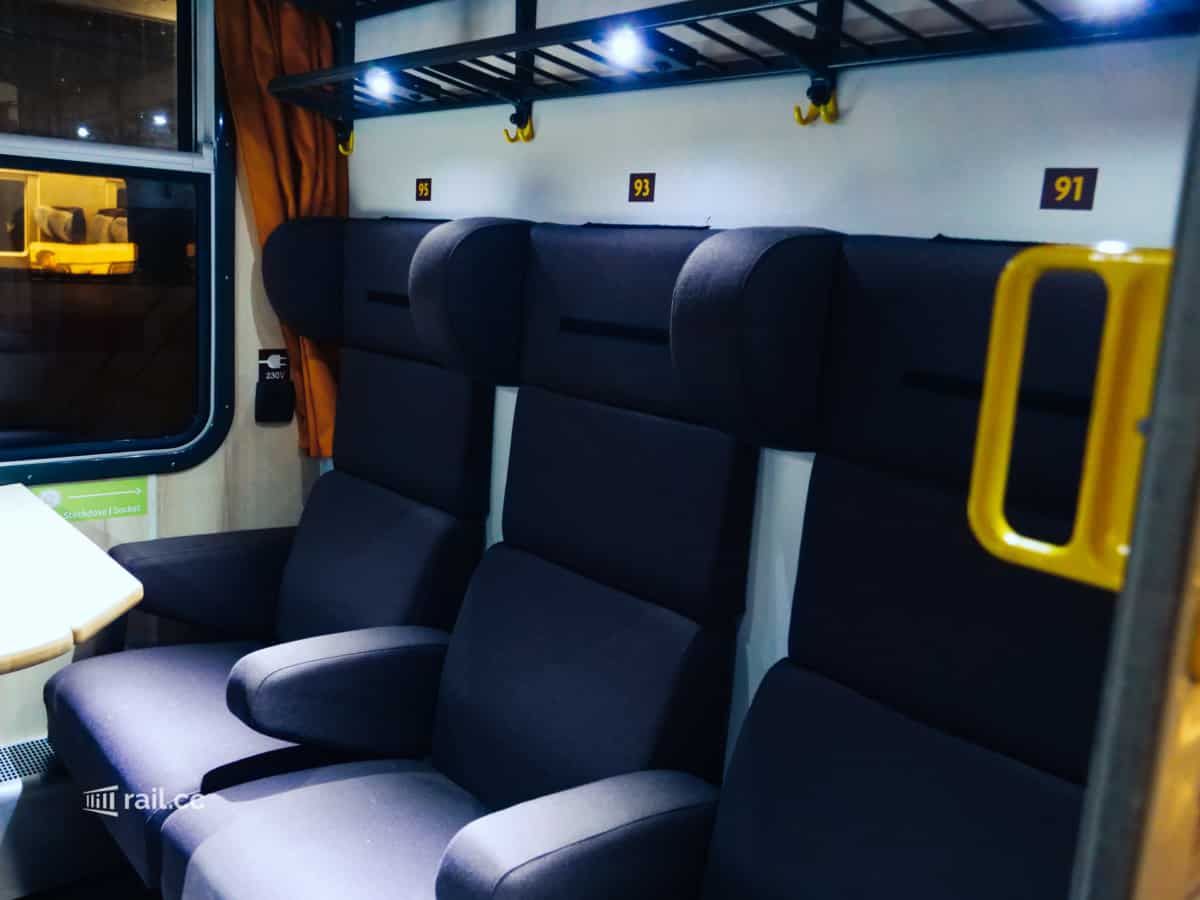 Flixtrain seating compartment